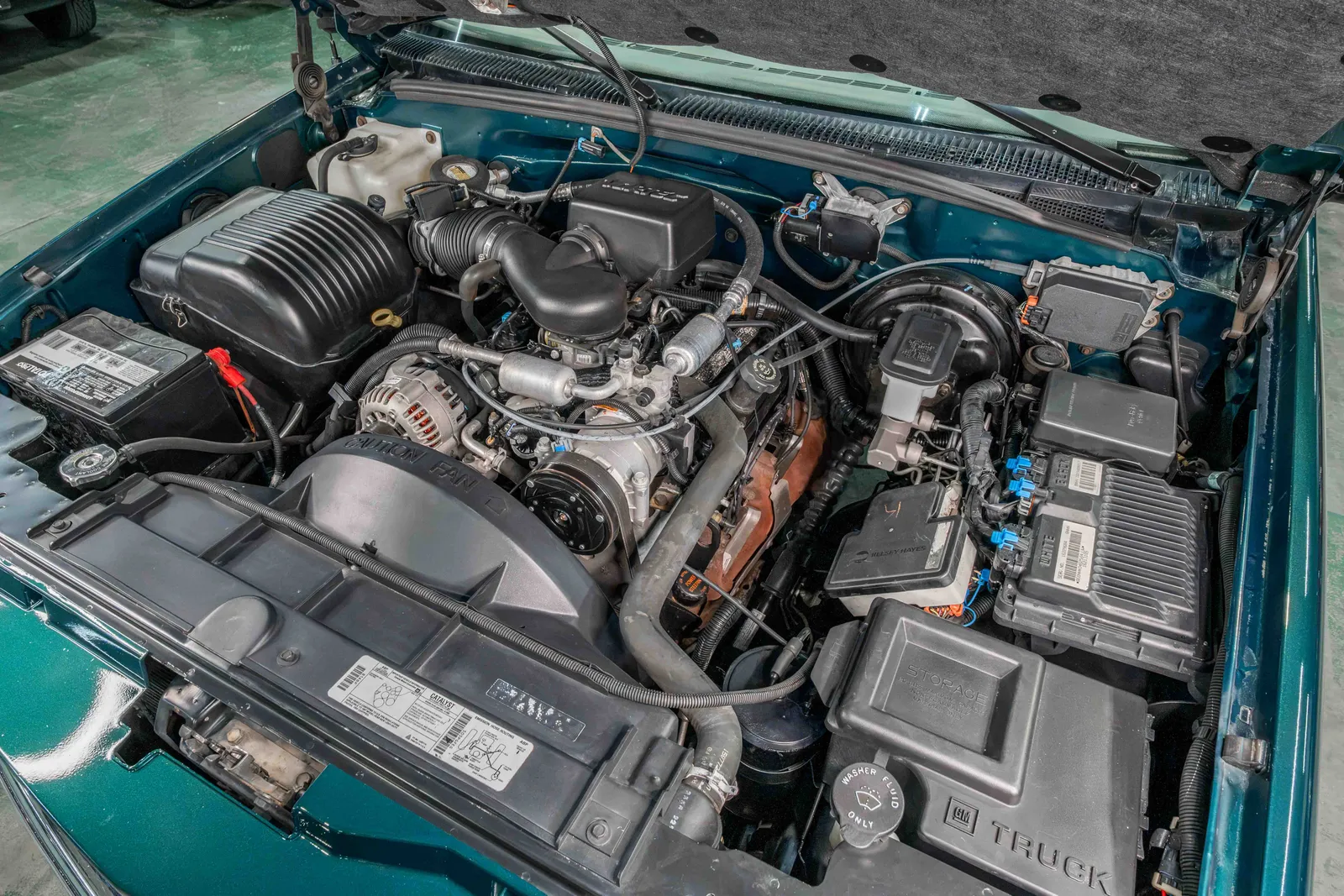 1997-GMC-Sierra-Emerald Green Metallic-1GTEK14M4VZ504525-43.jpg